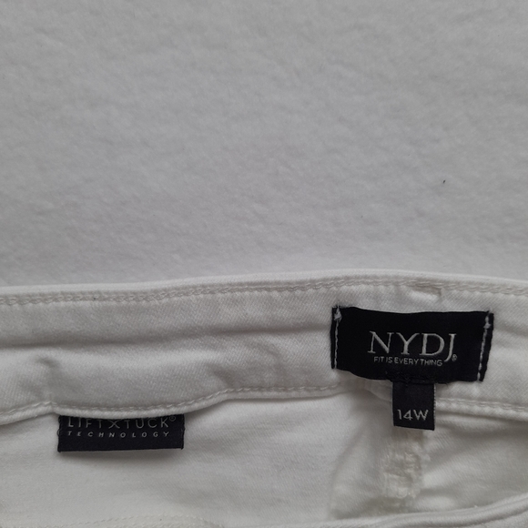 New NYDJ Lift X Tuck Technology High-Rise Wide Leg Jeans/pants - Picture 7 of 15